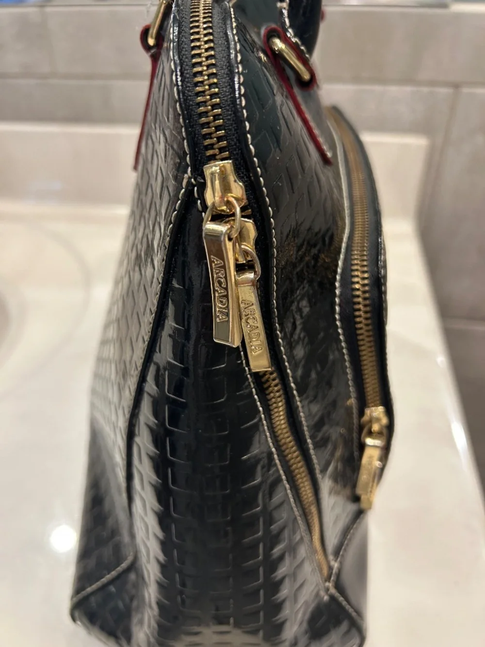 Quiet luxury Arcadia Italy black patent leather satchel work bag